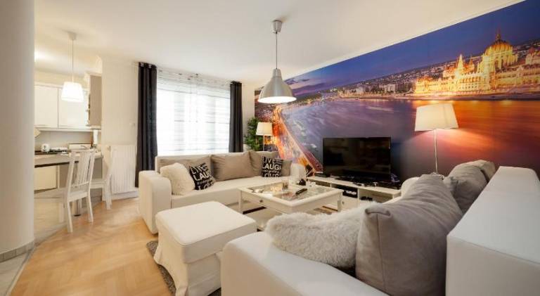 Apartment with patio | Next to St. Stephen's Basilica — photo 2