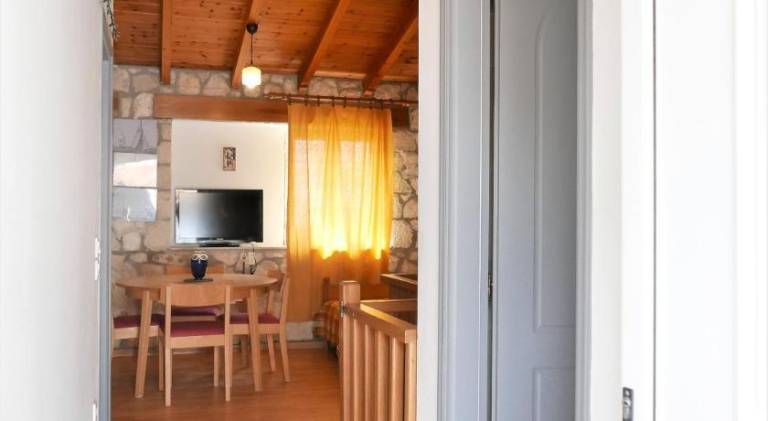 House with 1 room for 6 persons — photo 2