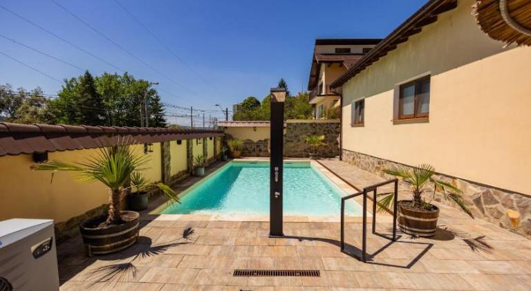 Casa Transilvania - Pool & Sauna in Sibiu