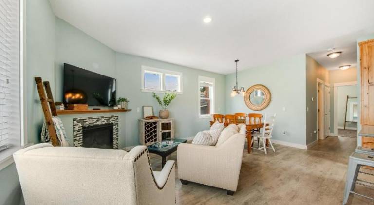 Vacation home | Beach nearby | Pet-friendly — photo 2