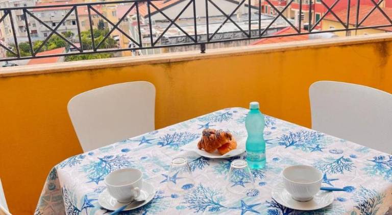 Rental apartment with 1 room for 4 persons in Alghero
