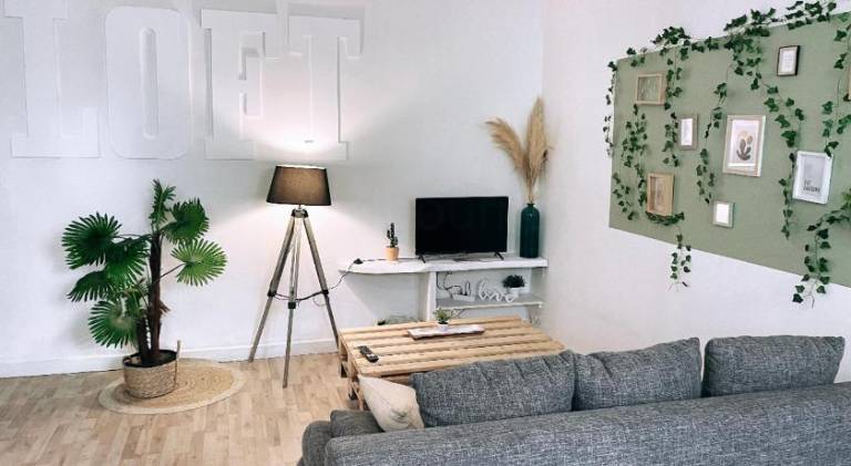Holiday apartment with 1 room for 4 persons in Carcassonne