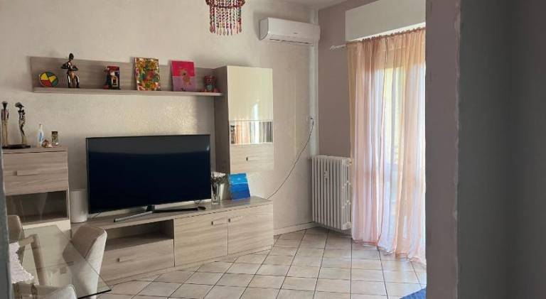 Rental apartment with 2 rooms for 4 persons — photo 2