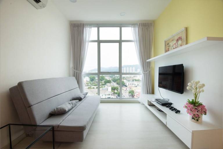 House George Town