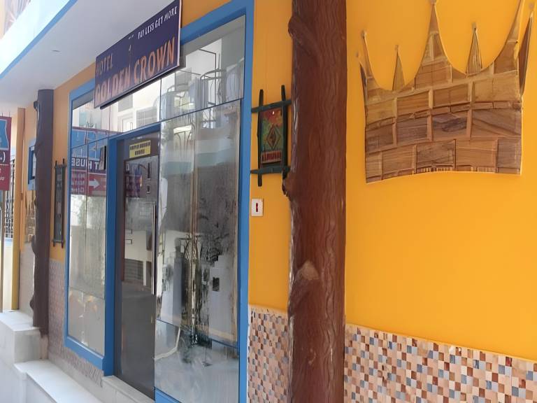 Hotel Golden Crown in Rishikesh