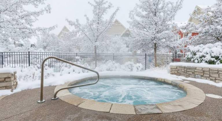 Big vacation home with jacuzzi & pool | Pet-friendly — photo 4