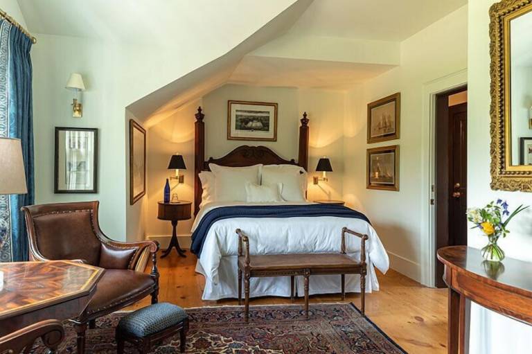 Accommodation  Weston