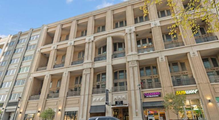 Pleasant rental apartment | Near High Museum of Art | Perfect for remote work | Pets allowed — photo 4
