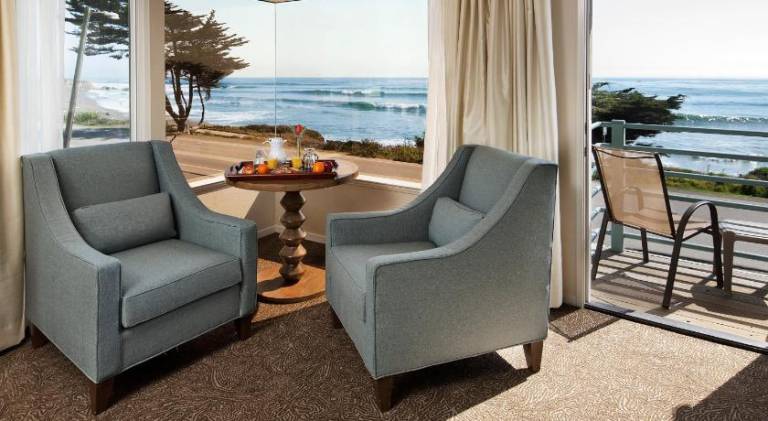Cambria Landing Inn & Suites — photo 2