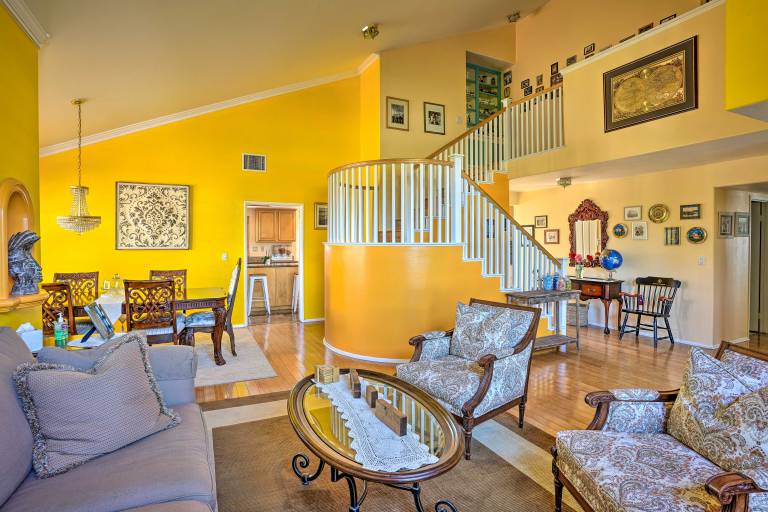 4 Mi to Coachella: Indio Home w/ Pool & Patio! — photo 3