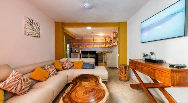 Family-oriented vacation home with patio & pool | Pets allowed — photo 2