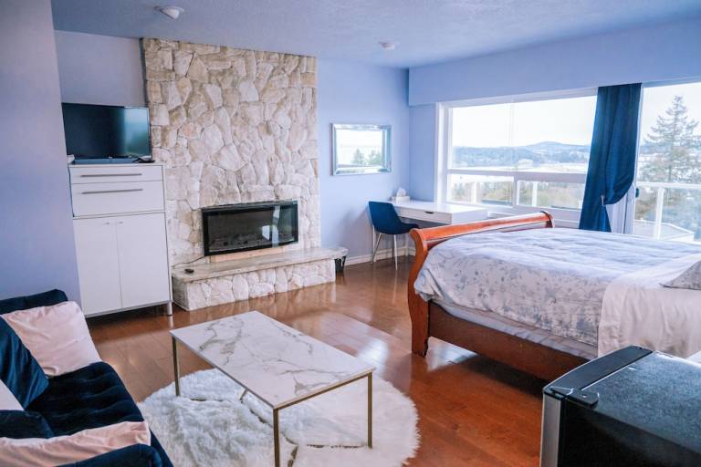 Bed and breakfast  Sooke