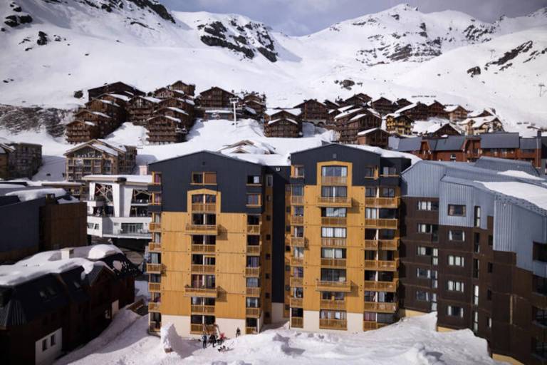 Rental apartment with 1 room for 3 persons in Les Belleville