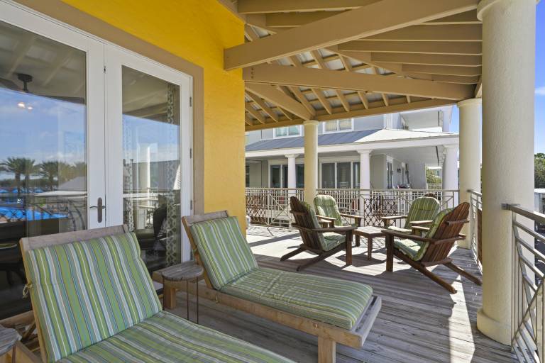 Condo with BBQ & heated pool | Sea view — photo 5