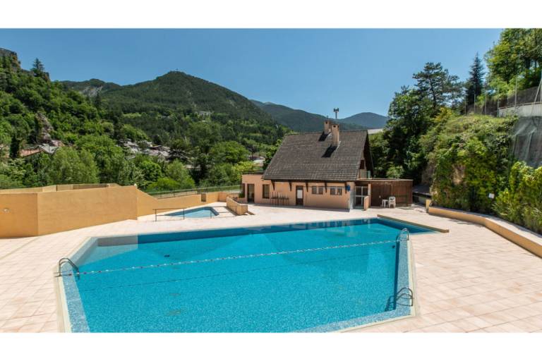Appartement en copropriété Entrevaux