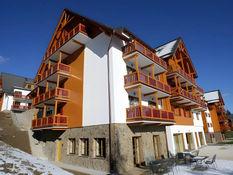 Pohorje Village Wellbeing Resort - Forest Hotel Videc in Maribor