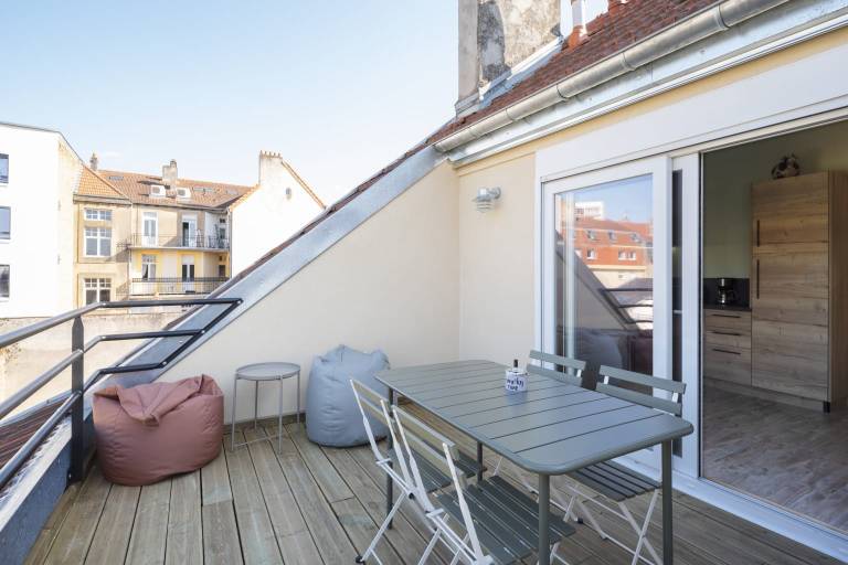 Apartment with patio | Suitable for remote work — photo 5