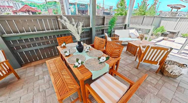 Arbors at Island Landing Hotel & Suites — photo 2