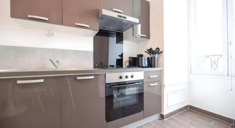 TBS 327 - Superb apartment with Eiffel Tower view — photo 3