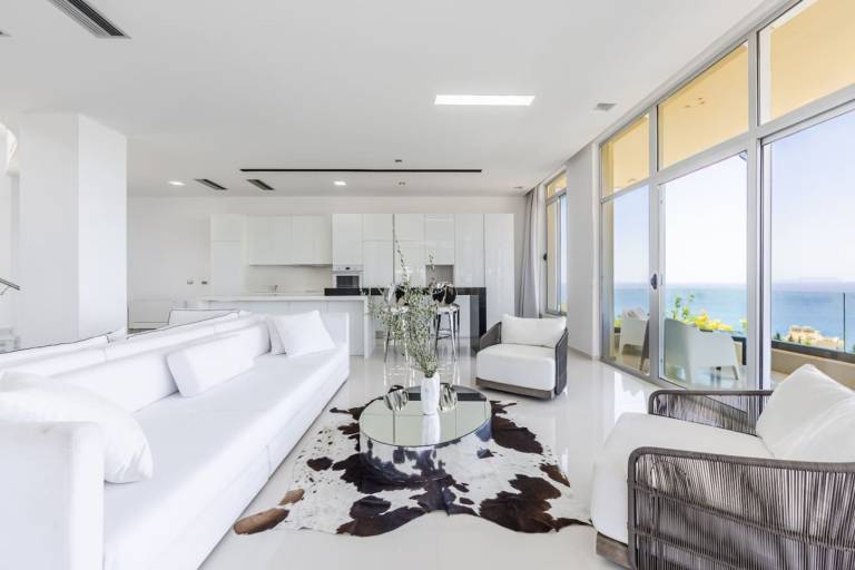 Villa Belle Azure in Gjilek&euml;