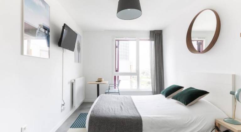 Serviced apartment for 2 persons in Bobigny