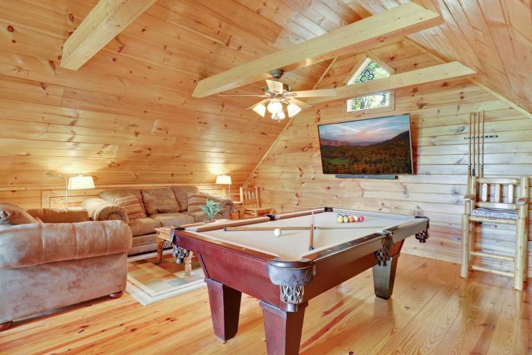 Doin' All Right, a handcrafted dog-friendly cabin on a large 2-acre lot just minutes from town! — photo 5