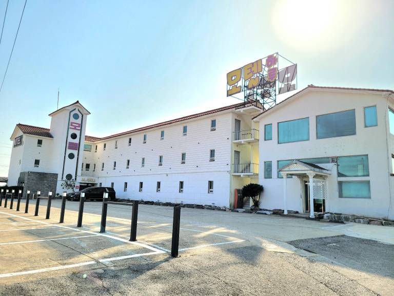 Haru Hotel — photo 4