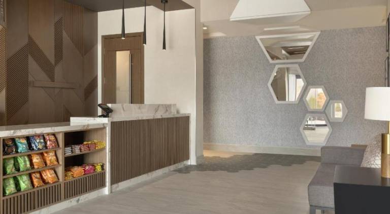 Hyatt Place Windsor — photo 2