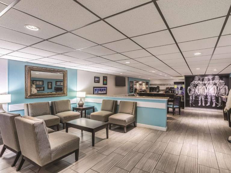 La Quinta Inn by Wyndham Cocoa Beach-Port Canaveral — photo 4