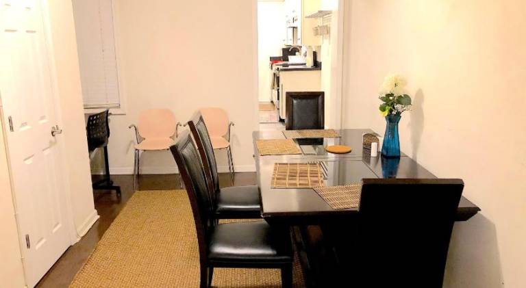 House with yard | Suitable for remote work | Pets are welcome — photo 2