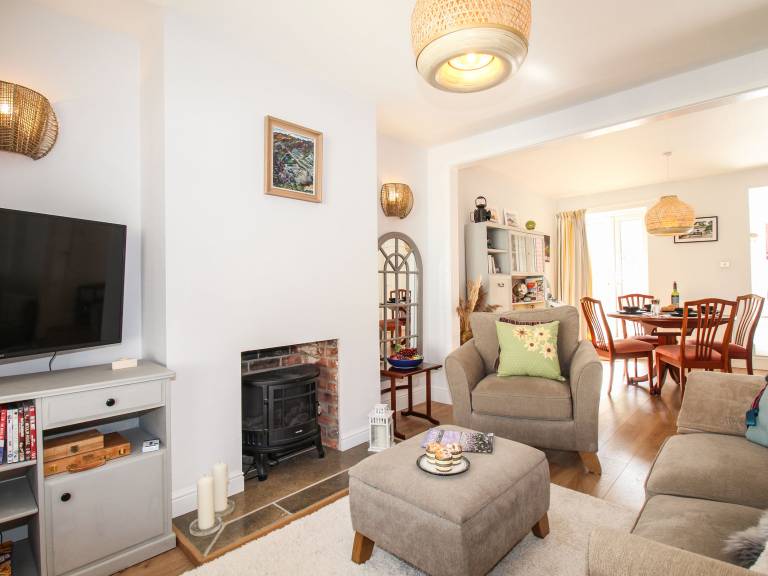 Cottage  Worth Matravers