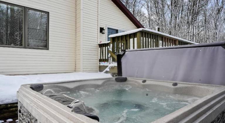 House with hot tub, garden & BBQ | Good for workation — photo 4
