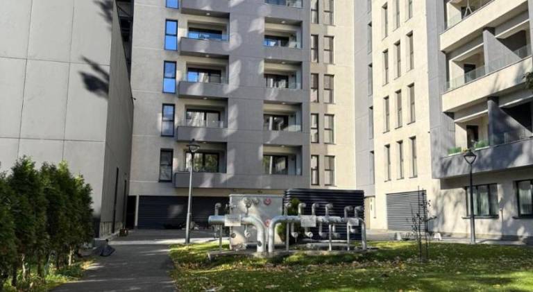 Fully equipped beautiful holiday apartment with patio | Near Templul Coral | Dogs allowed — photo 3