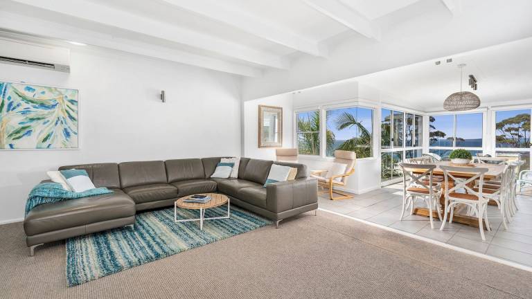 House  Hyams Beach