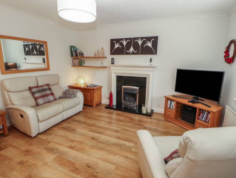Child-friendly cottage with garden | Dogs allowed — photo 4