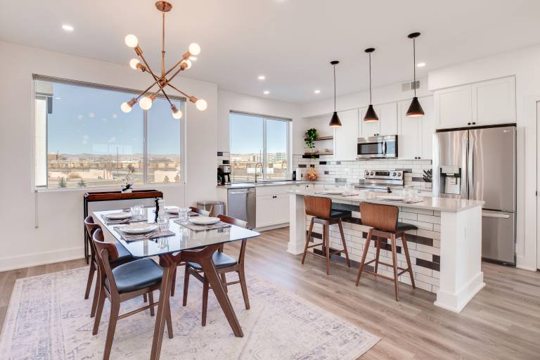 Mtn-View Balcony: Riverside Grand Junction Home! — photo 3