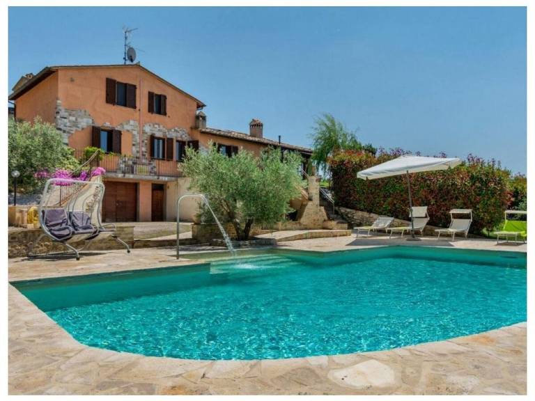 Villa Montone