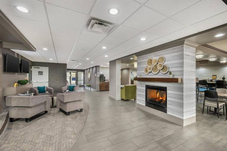 Best Western Plus Indianapolis NW Hotel — photo 4