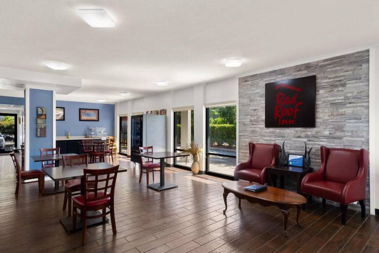 Red Roof Inn Kingsland — photo 3