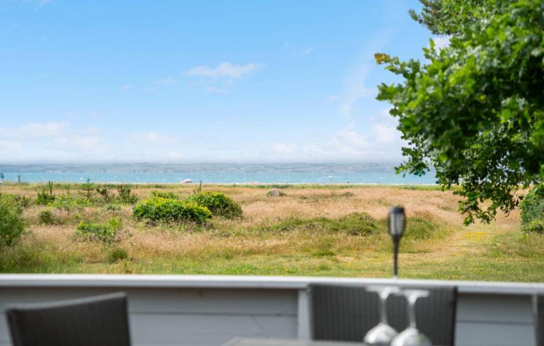     
Ferienhaus ∙ 6 Gäste ∙ 3 Schlafzimmer
