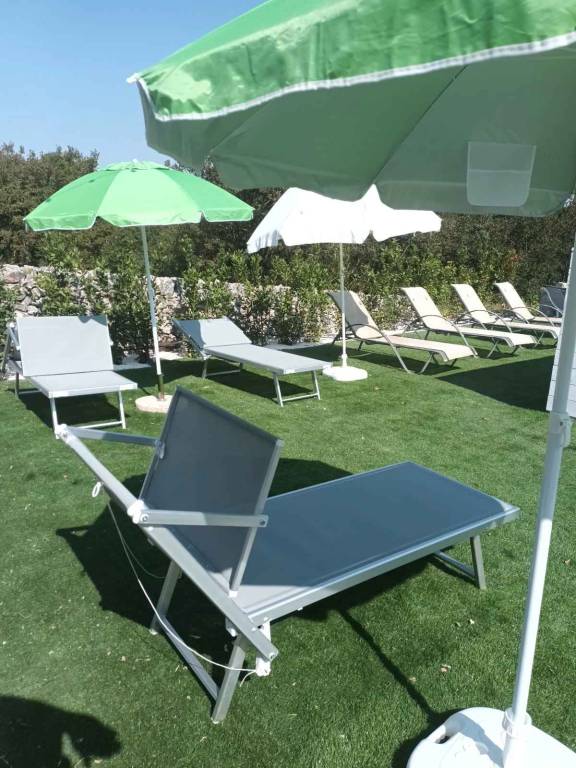 Vacation home with private pool & garden — photo 4