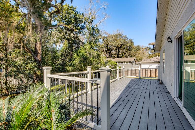 2 Mi to FSU: Pet-Friendly Retreat w/ Private Yard — photo 3