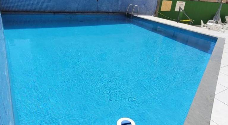 Rental apartment with pool in Guarujá