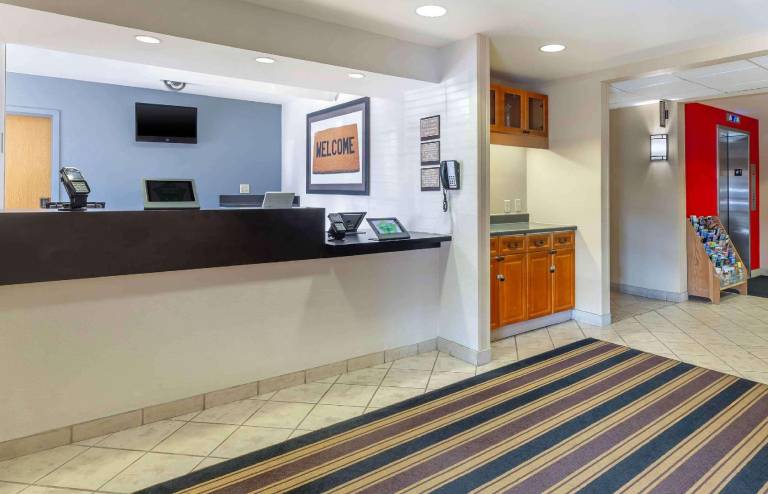 Extended Stay America Suites - Boston - Westborough - Computer Dr. — photo 3