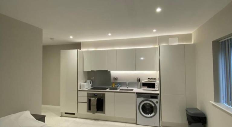 Holiday apartment with terrace in High Wycombe