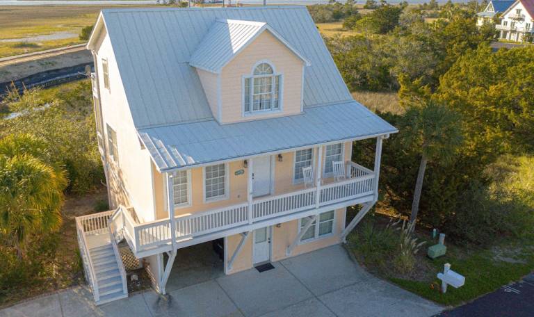 House Harbor Island