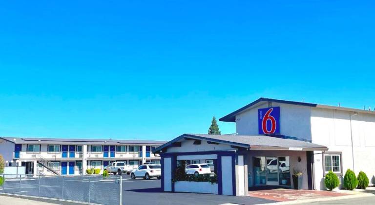 Motel 6 Yuba City, CA — photo 4