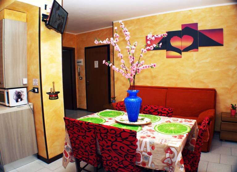 Holiday apartment with terrace & garden | Garden view | Good for workation — photo 3