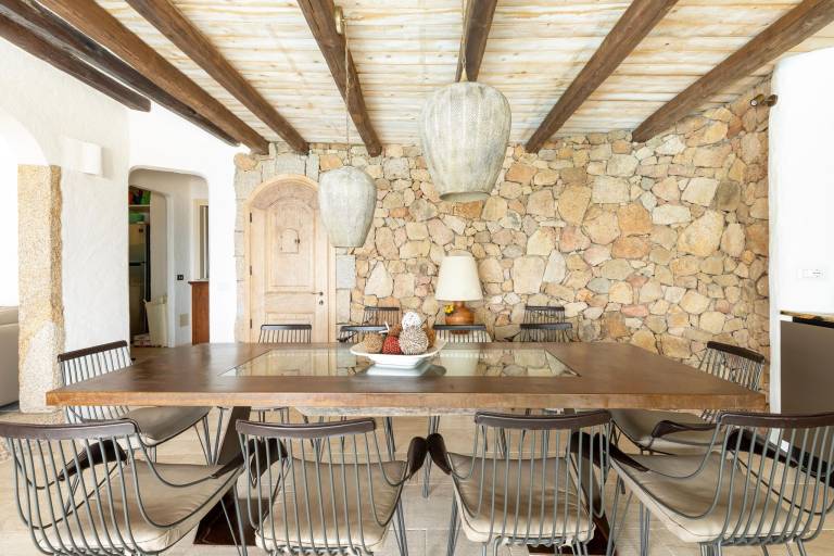 Fully equipped villa with private pool, grill & yard | Pet-friendly — photo 3