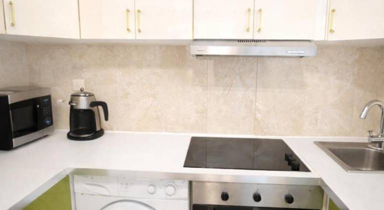Apartment with 1 room for 4 persons — photo 3
